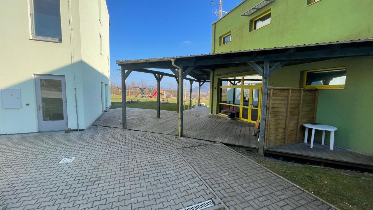 Penzion Pod Devitkou Hrensko Exterior photo